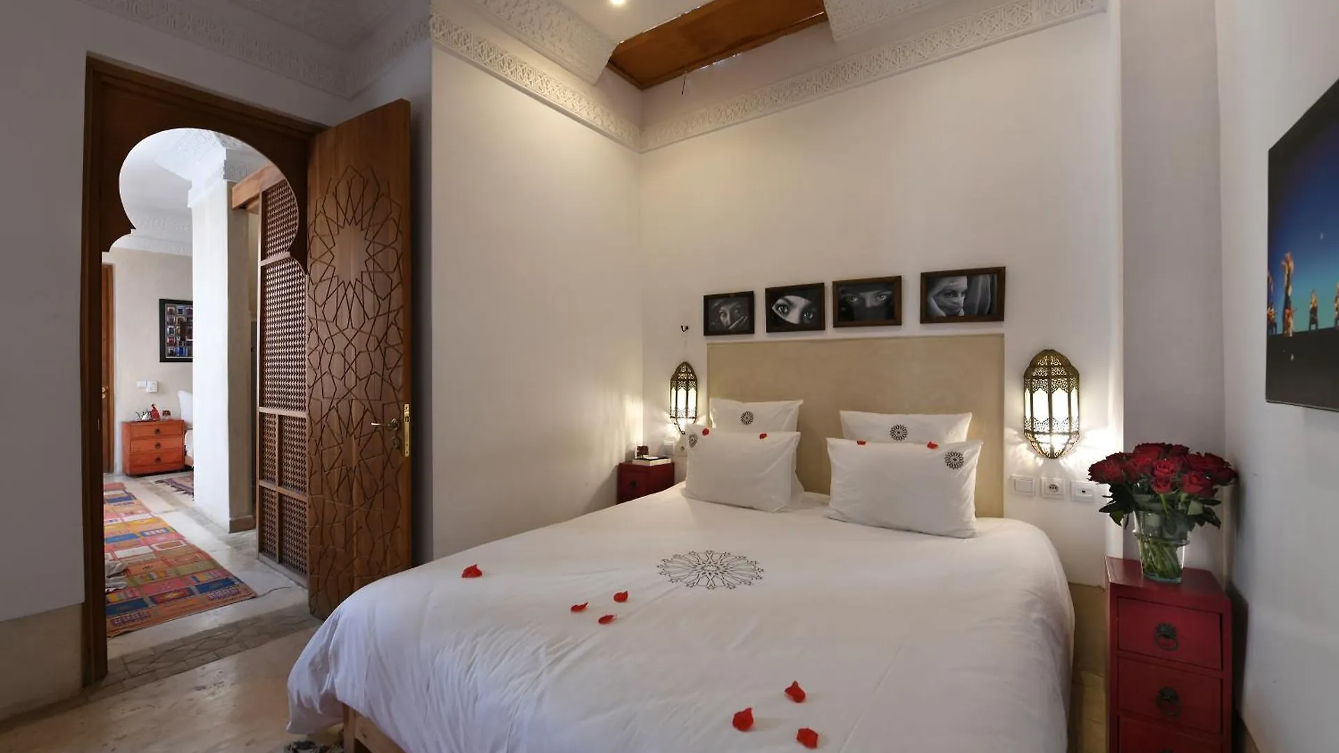 Riad Dar Justo Hotel Boutique & Spa contacts